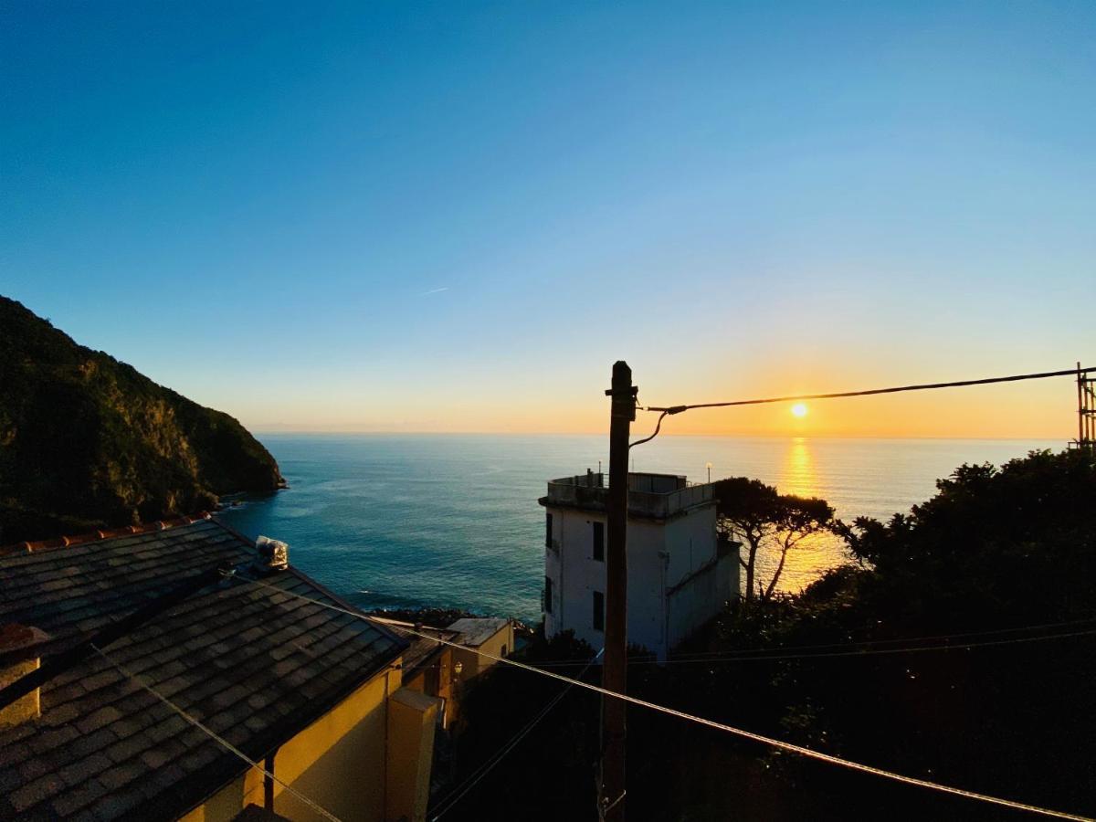 Al Castello Lägenhet Riomaggiore Exteriör bild
