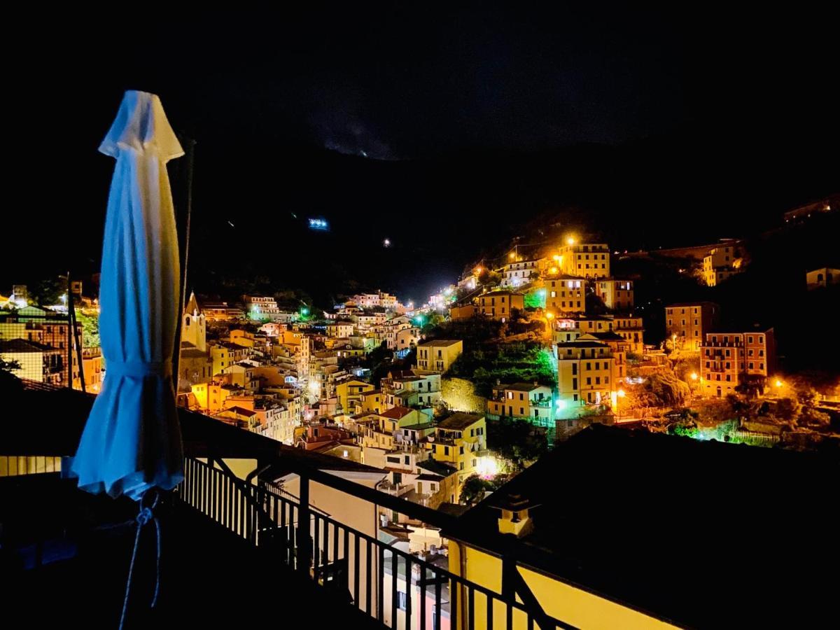 Al Castello Lägenhet Riomaggiore Exteriör bild